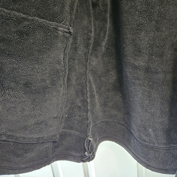 The North Face Black Amzy Fleece Zip Up Hoodie - Picture 5 of 7